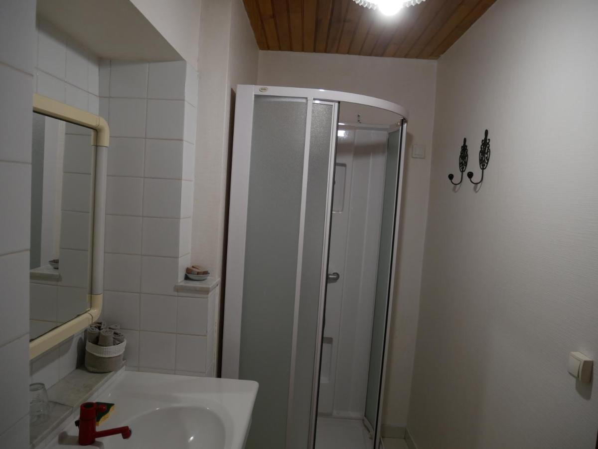 La Maison D'En Face Villa Saint-Affrique-les-Montagnes ภายนอก รูปภาพ